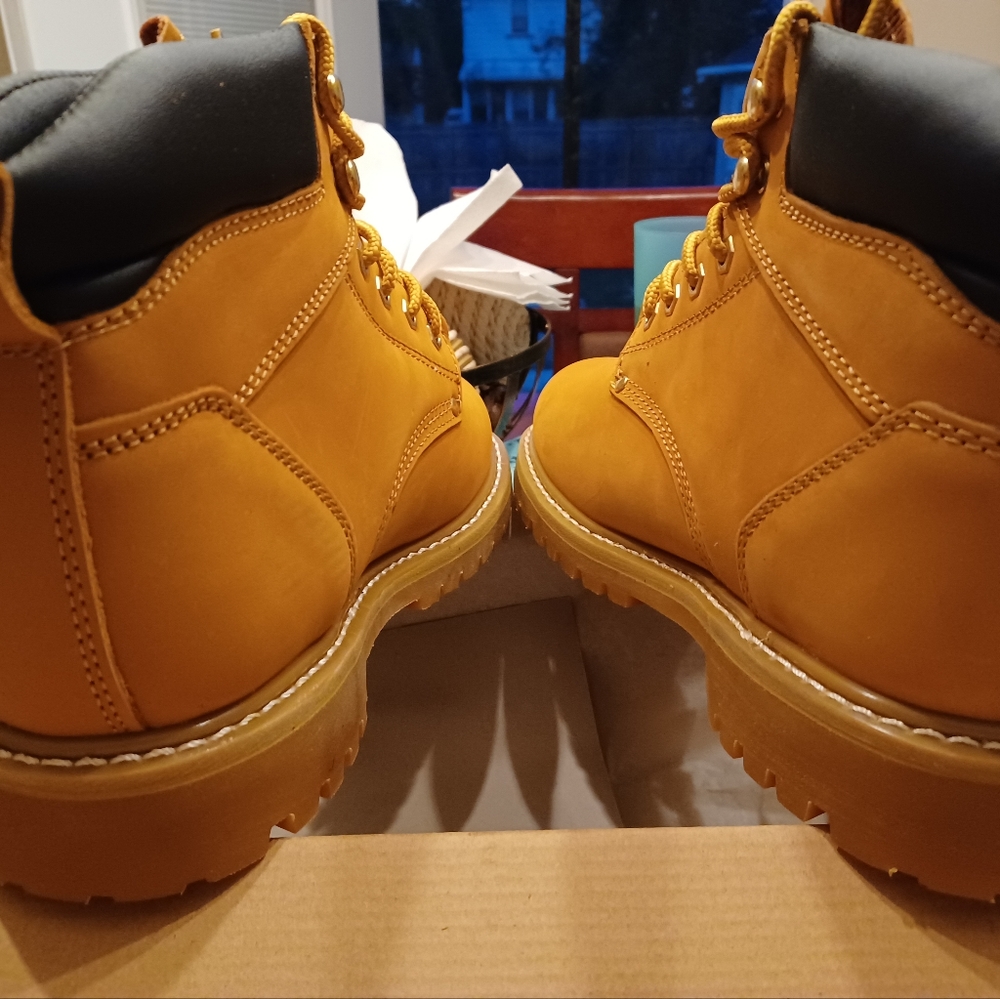 Work boots - Picture 5 of 6